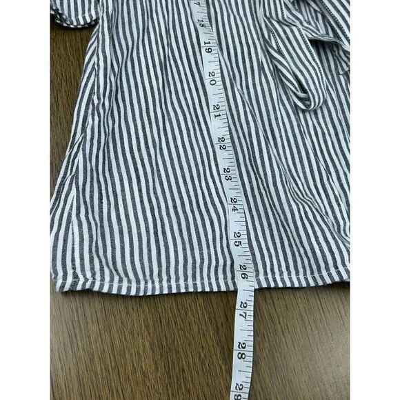 NWT Old Navy Maternity Shirt Striped Long Sleeve V Neck Pullover Top M NEW - Picture 8 of 9